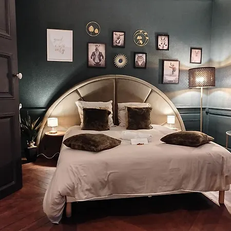 Vieille Stanislas Apartment